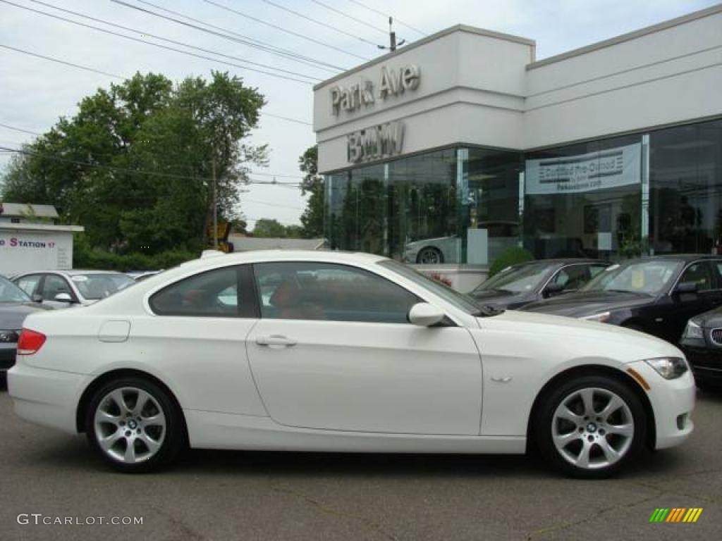 Alpine White BMW 3 Series