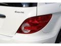 Alabaster White - R 350 4Matic Photo No. 24