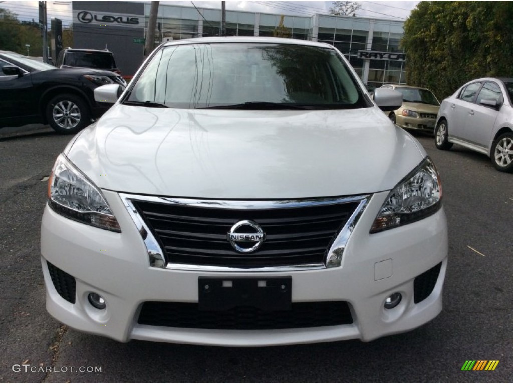 2013 Sentra SR - Aspen White / Marble Gray photo #2