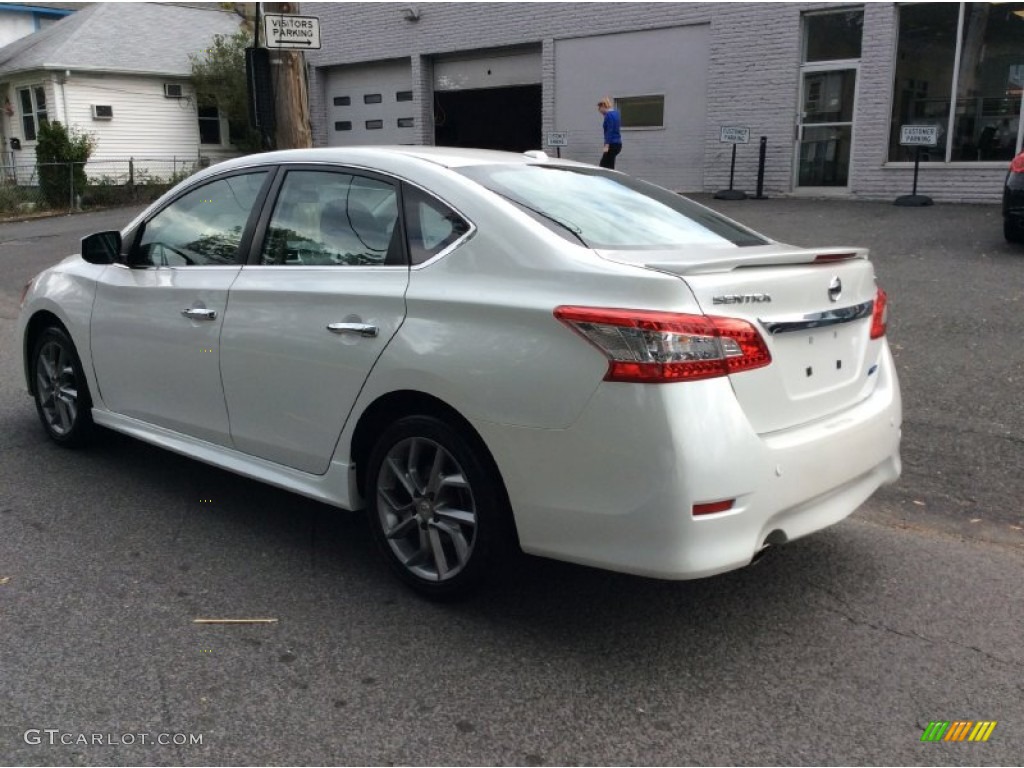2013 Sentra SR - Aspen White / Marble Gray photo #6