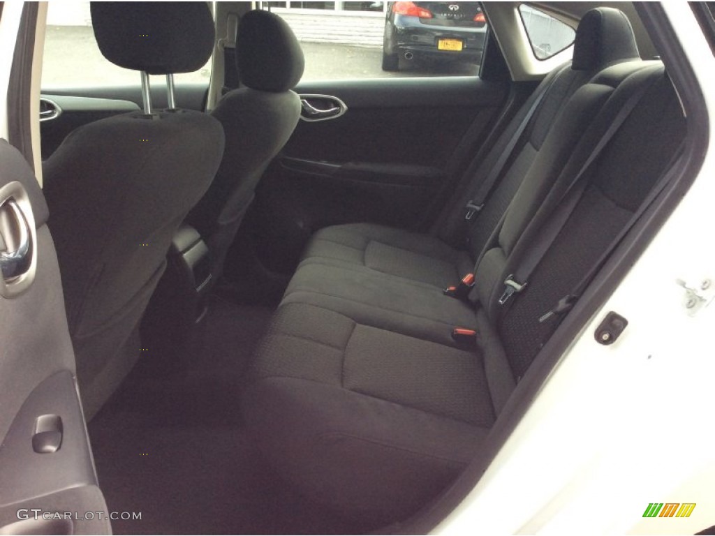2013 Sentra SR - Aspen White / Marble Gray photo #8