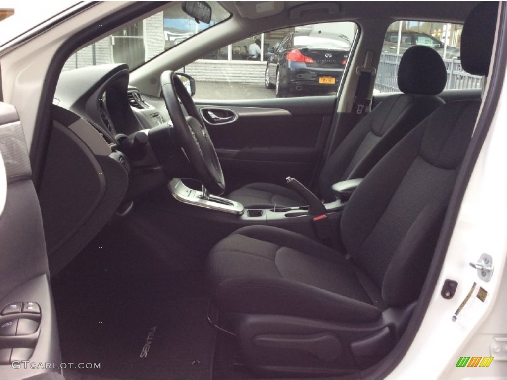 2013 Sentra SR - Aspen White / Marble Gray photo #14