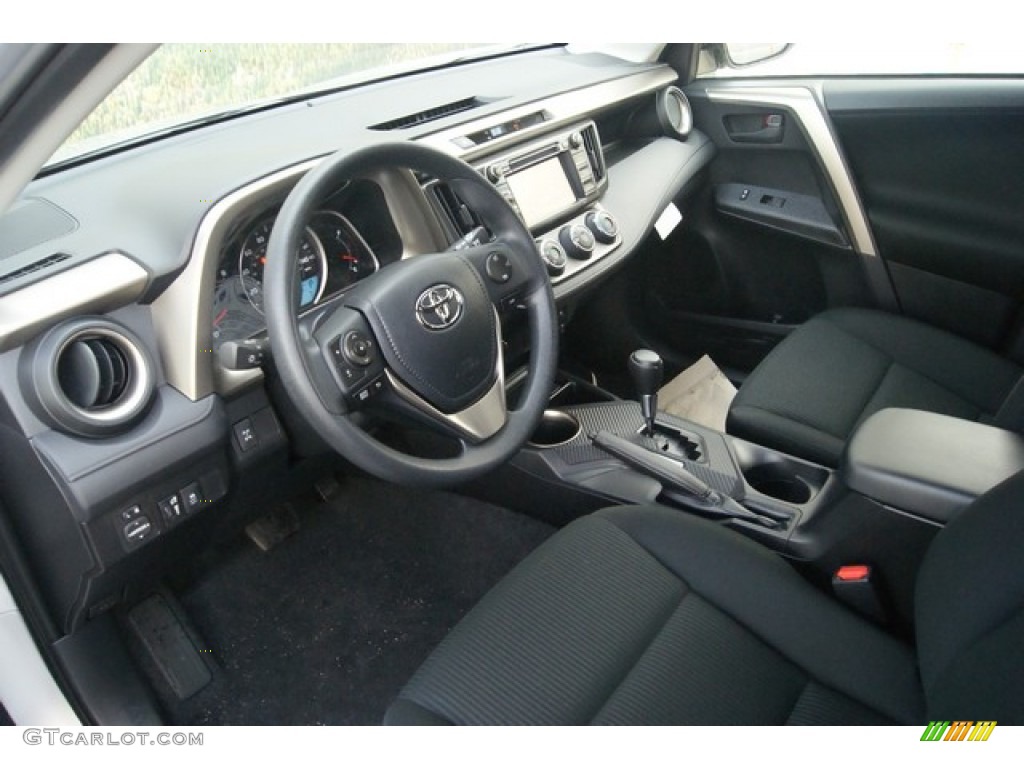 Black Interior 2015 Toyota RAV4 LE AWD Photo #98408763