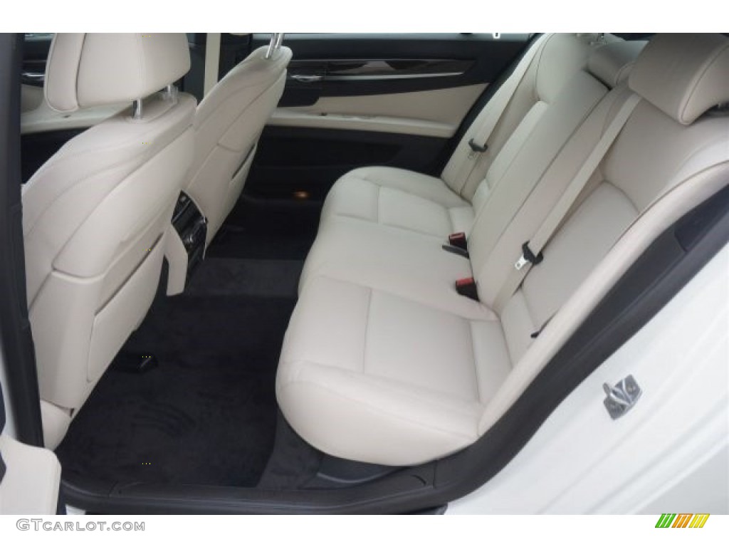 Ivory White/Black Interior 2015 BMW 7 Series 740Li Sedan Photo #98411122