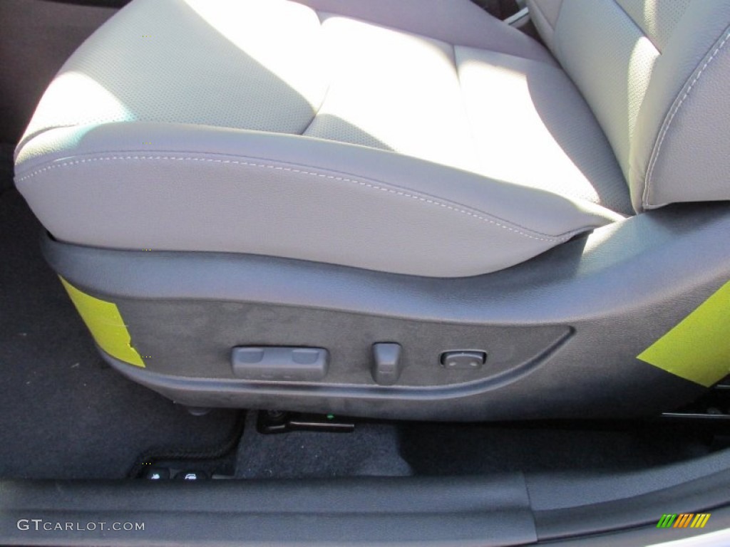 2015 Elantra Limited Sedan - Shimmering Air Silver / Gray photo #25