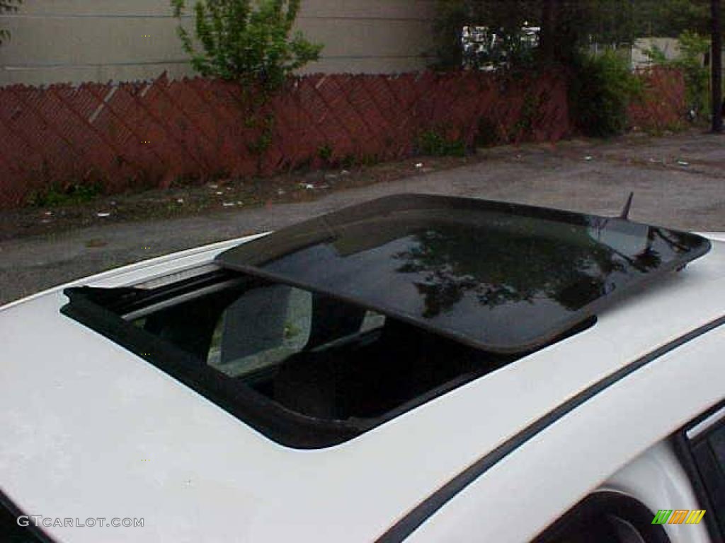 2007 Impala LT - White / Ebony Black photo #10
