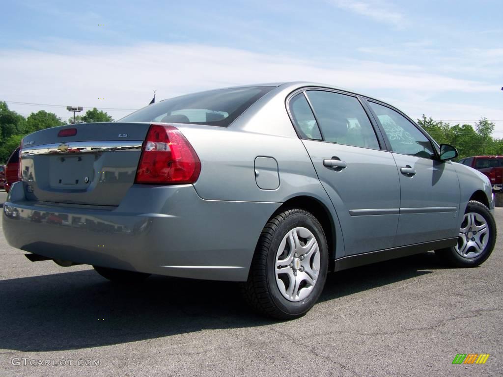 2008 Malibu Classic LS Sedan - Golden Pewter Metallic / Titanium Gray photo #6