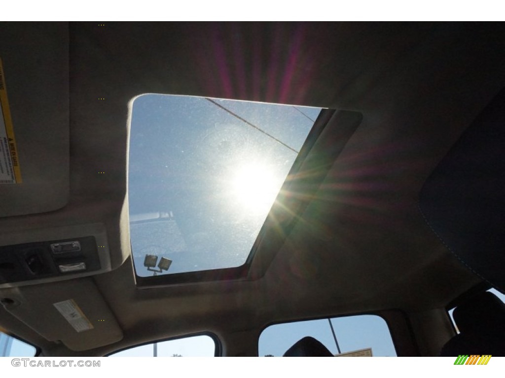 2014 1500 Laramie Crew Cab 4x4 - Bright White / Black photo #11