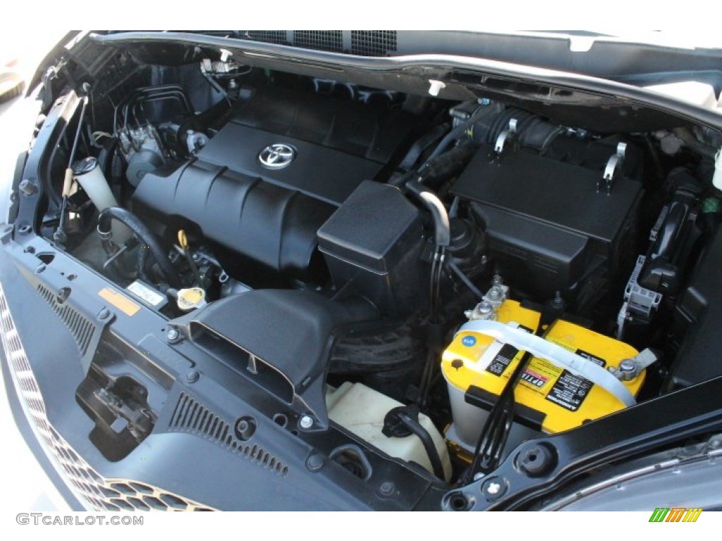 2011 Sienna SE - Black / Dark Charcoal photo #41