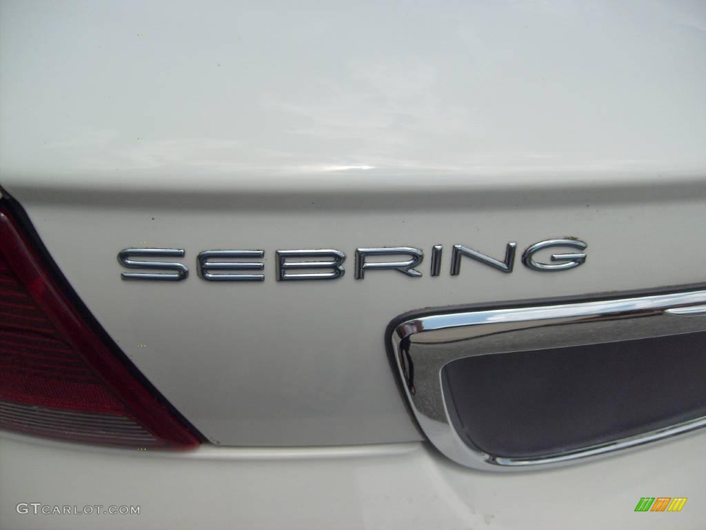 2006 Sebring Touring Convertible - Stone White / Dark Slate Gray photo #10