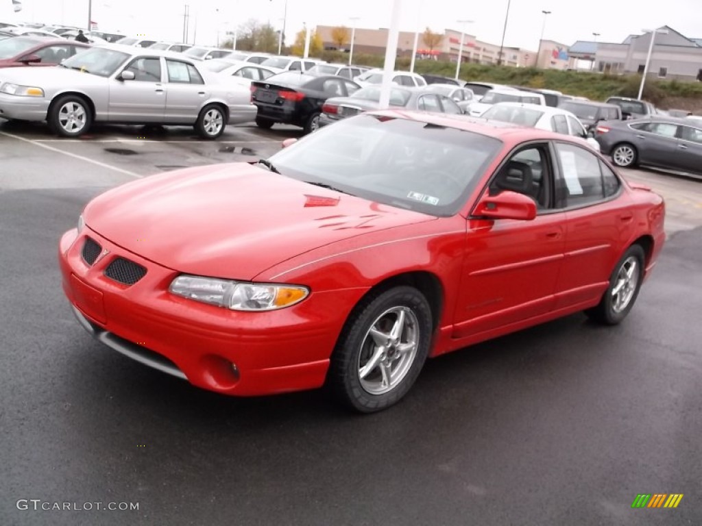 Bright Red 2002 Pontiac Grand Prix GT Sedan Exterior Photo #98426741