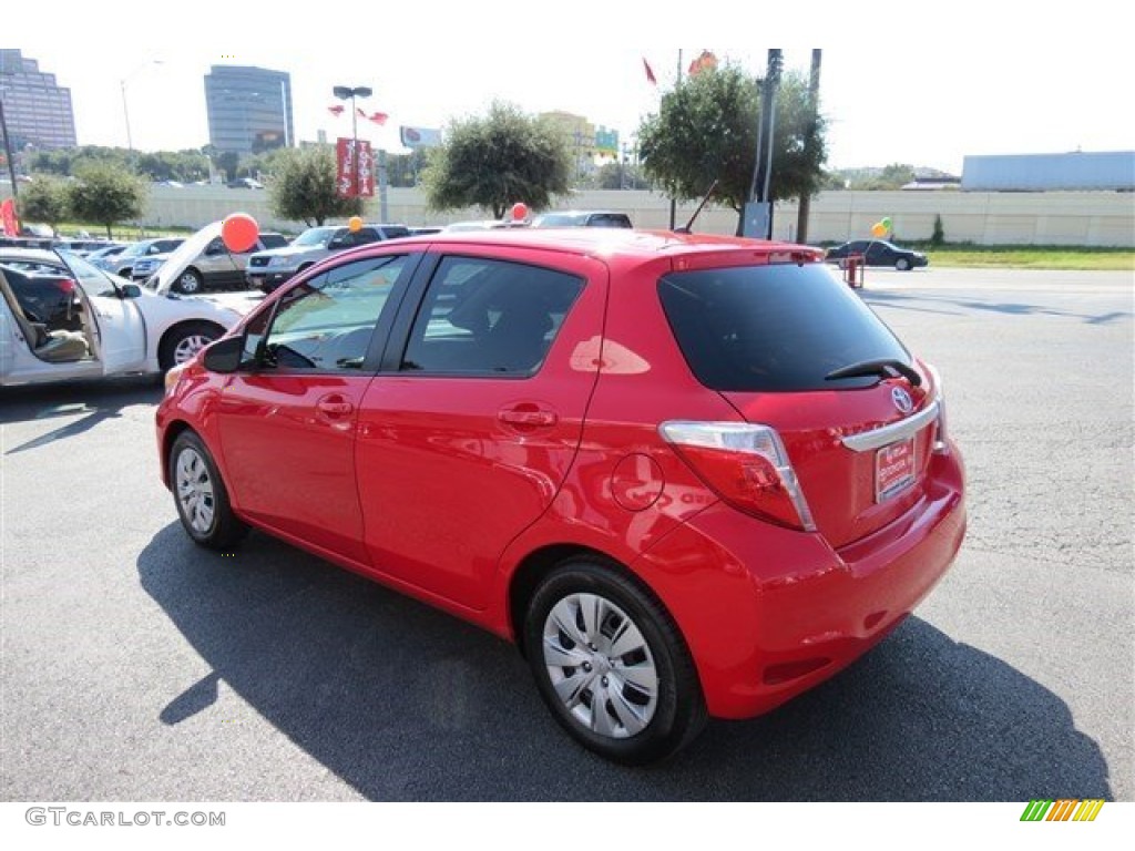 2013 Yaris LE 5 Door - Absolutely Red / Ash photo #5