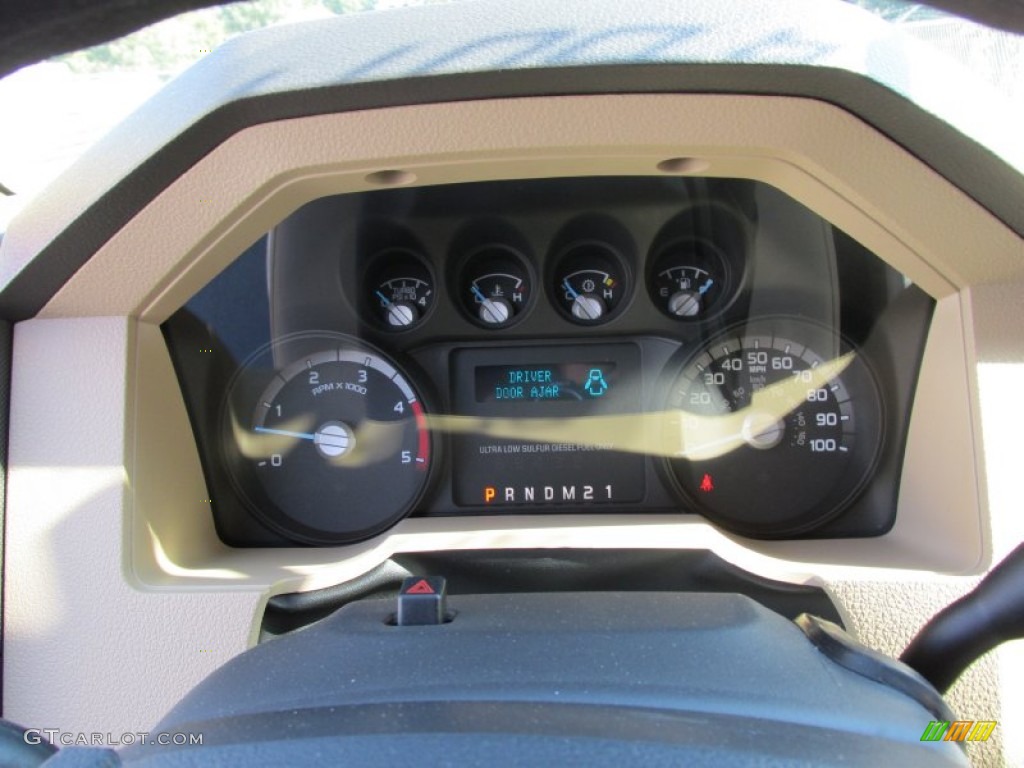 2015 Ford F350 Super Duty XLT Crew Cab 4x4 DRW Gauges Photo #98436623