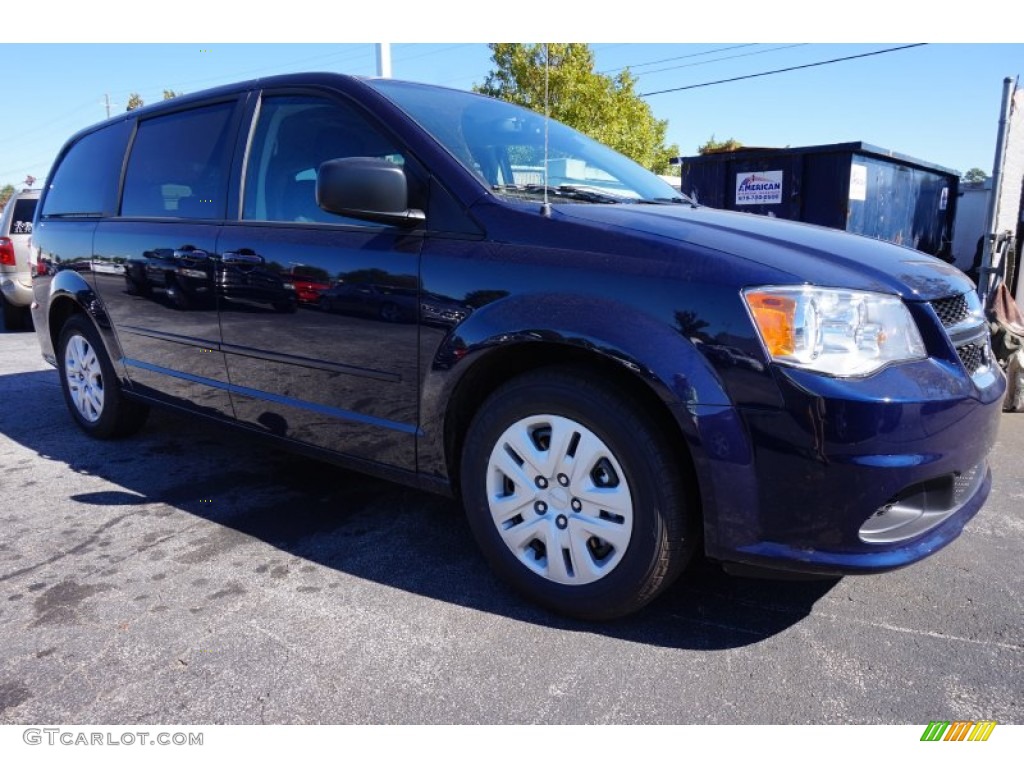 2015 Grand Caravan SE - True Blue Pearl / Black/Light Graystone photo #4