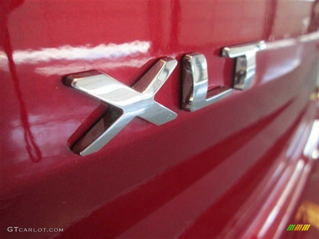 2015 Explorer XLT - Ruby Red / Charcoal Black photo #7