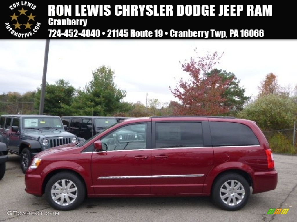2015 Town & Country Touring - Deep Cherry Red Crystal Pearl / Black/Light Graystone photo #1