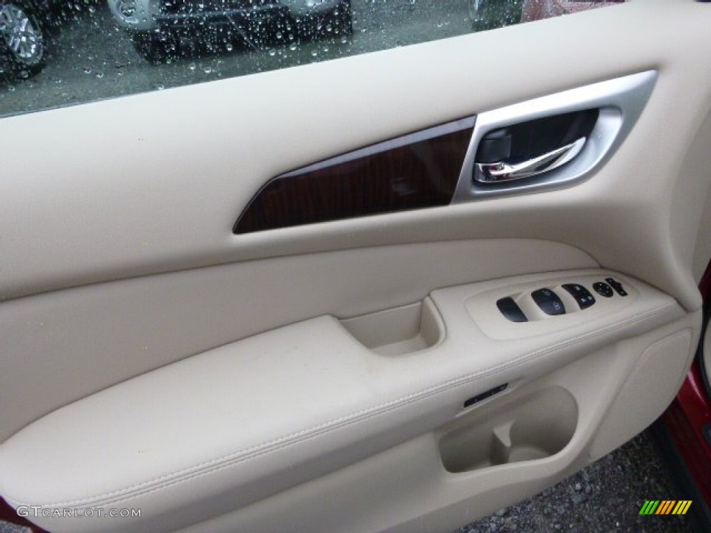 2015 Nissan Pathfinder SL 4x4 Almond Door Panel Photo #98441669