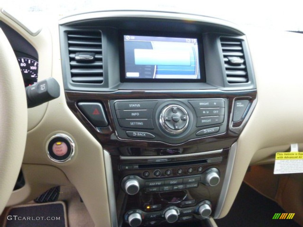 2015 Nissan Pathfinder SL 4x4 Controls Photo #98441702
