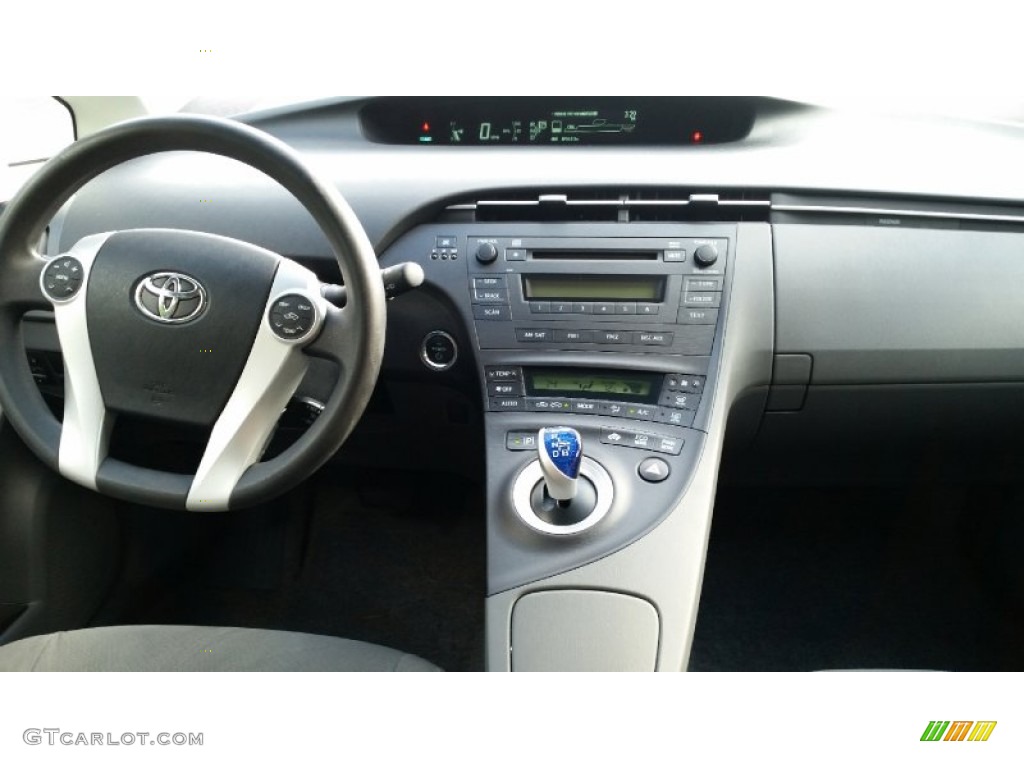 2010 Prius Hybrid II - Classic Silver Metallic / Misty Gray photo #5