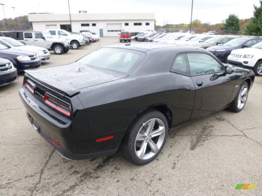 2015 Challenger R/T - Phantom Black Tri-Coat Pearl / Black photo #6