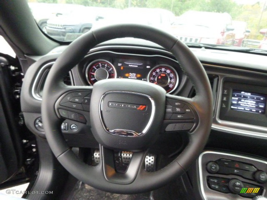 2015 Challenger R/T - Phantom Black Tri-Coat Pearl / Black photo #19