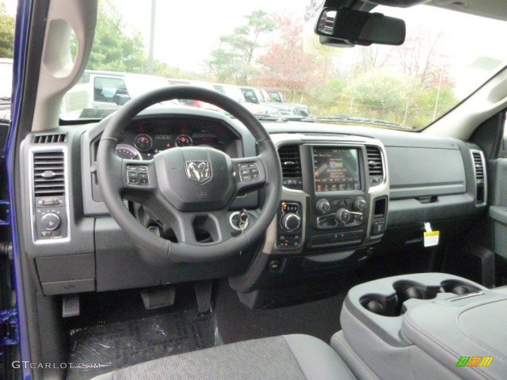 2014 1500 SLT Quad Cab 4x4 - Blue Streak Pearl Coat / Black/Diesel Gray photo #14