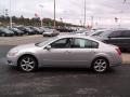 Liquid Silver Metallic - Maxima 3.5 SE Photo No. 5