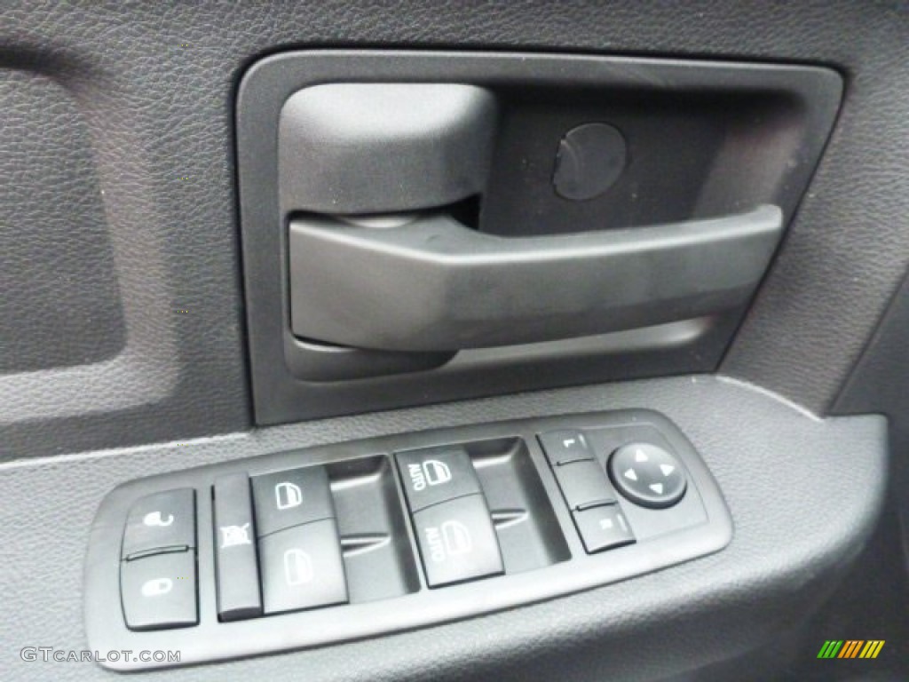 2015 Ram 3500 Tradesman Crew Cab 4x4 Dual Rear Wheel Controls Photo #98450725