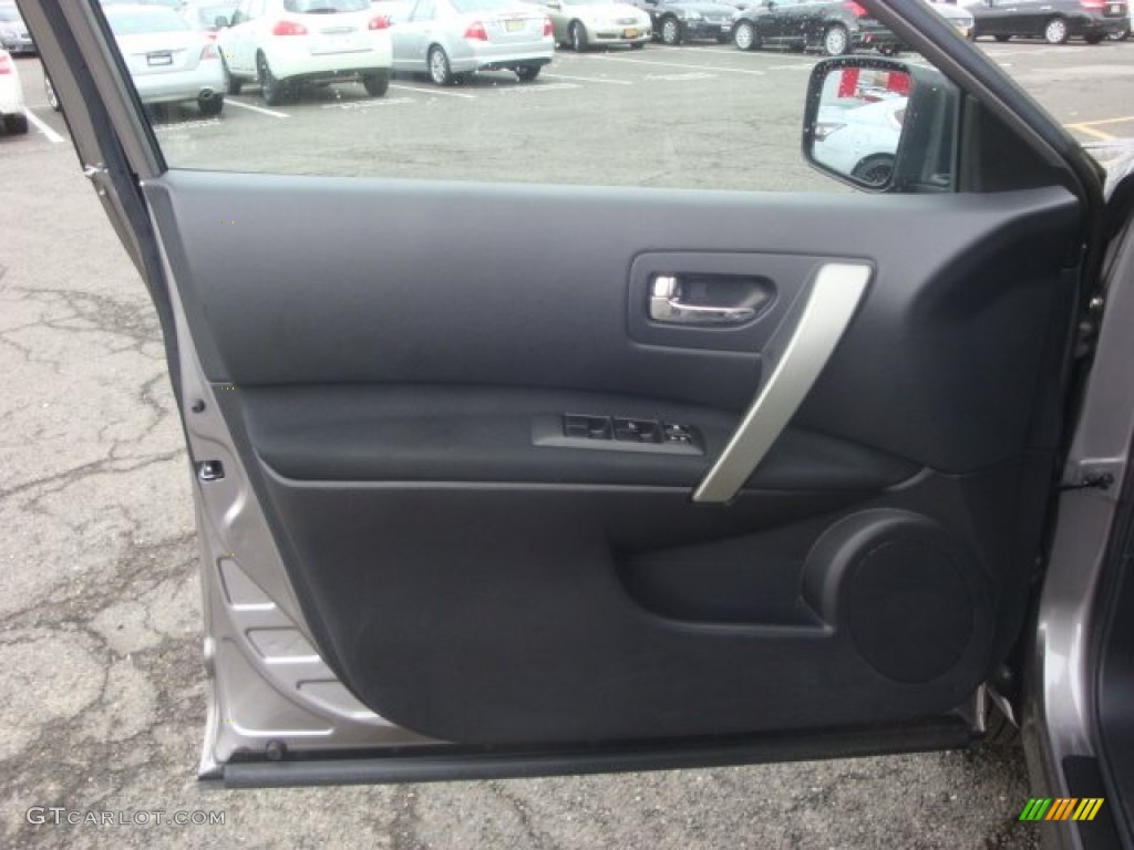 2011 Rogue SV AWD - Gotham Gray Metallic / Black photo #9