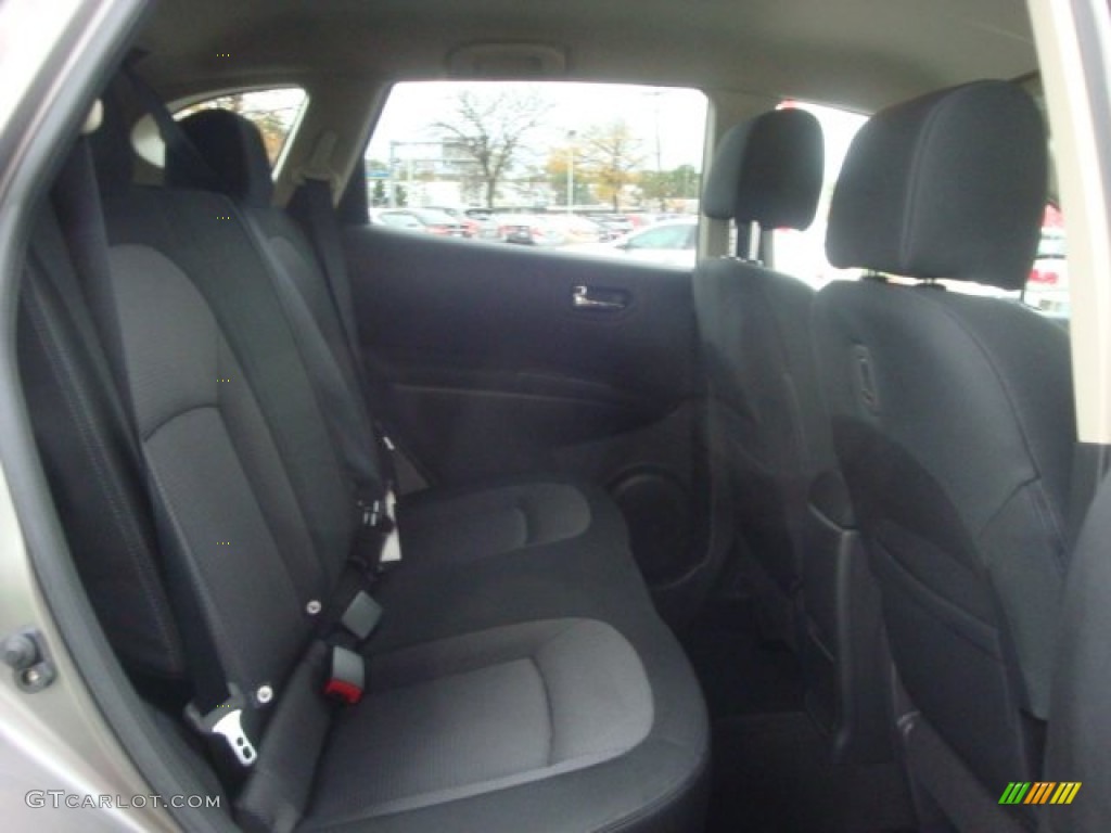 2011 Rogue SV AWD - Gotham Gray Metallic / Black photo #15