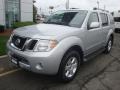 Silver Lightning - Pathfinder SV 4x4 Photo No. 3
