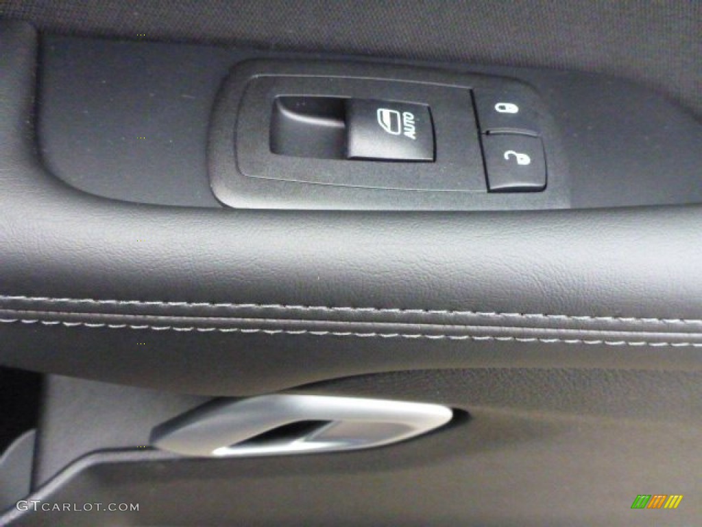 2015 Challenger R/T - Billet Silver Metallic / Black photo #5