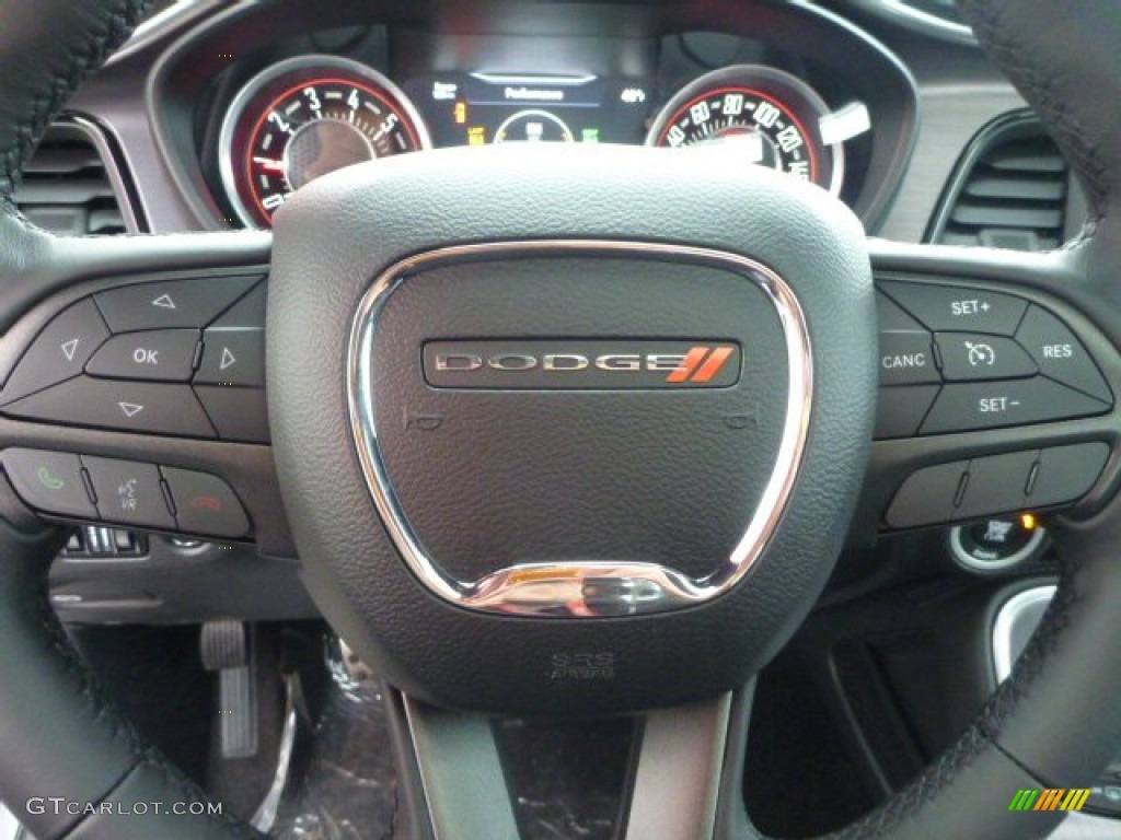 2015 Challenger R/T - Billet Silver Metallic / Black photo #17