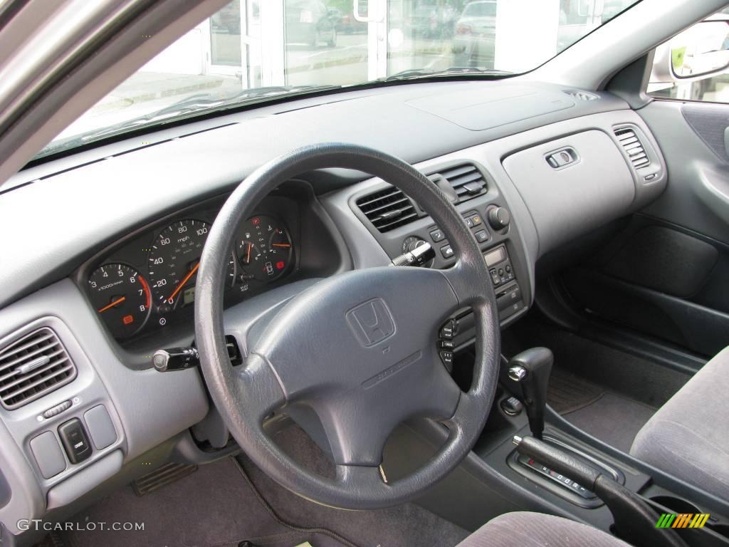 1999 Accord LX Sedan - Satin Silver Metallic / Gray photo #13