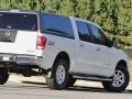 White - Titan LE Crew Cab 4x4 Photo No. 34