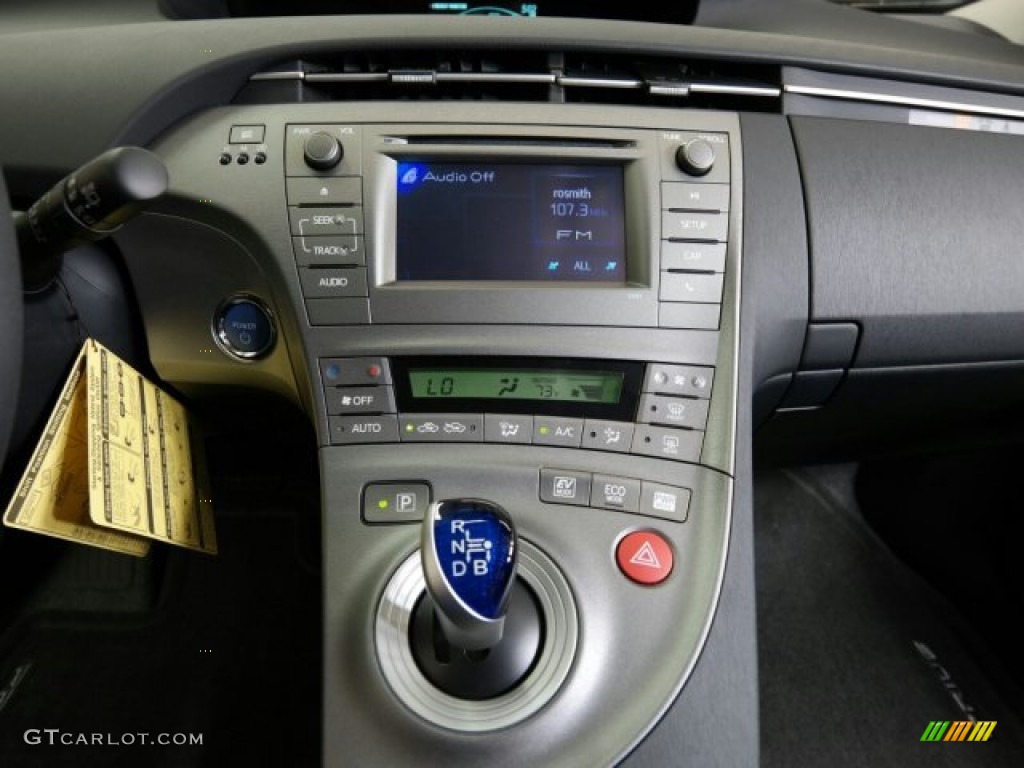 2015 Toyota Prius Two Hybrid Controls Photo #98468051