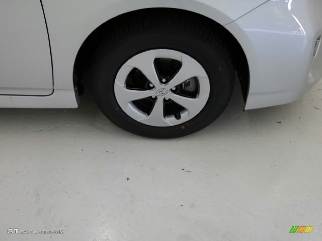 2015 Prius Two Hybrid - Classic Silver Metallic / Dark Gray photo #14