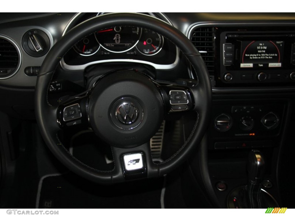 2014 Volkswagen Beetle R-Line Convertible Steering Wheel Photos