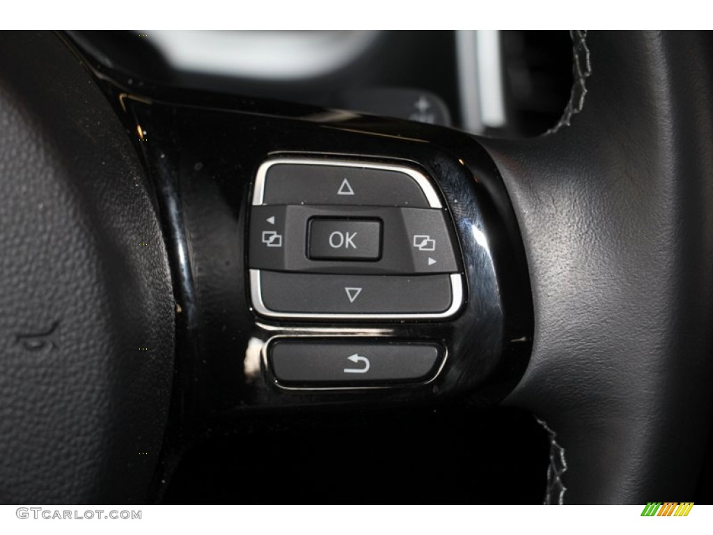 2014 Volkswagen Beetle R-Line Convertible Controls Photo #98469008