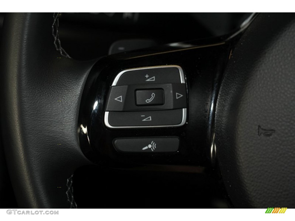 2014 Volkswagen Beetle R-Line Convertible Controls Photo #98469030