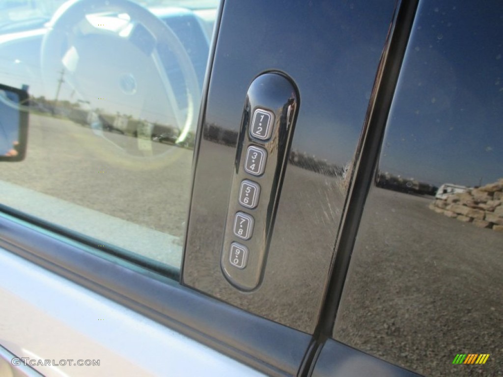 2007 Mountaineer Premier AWD - Silver Birch Metallic / Camel photo #4