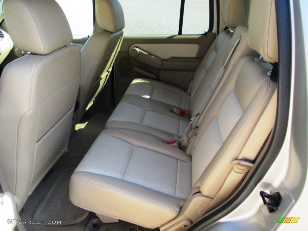 2007 Mountaineer Premier AWD - Silver Birch Metallic / Camel photo #21