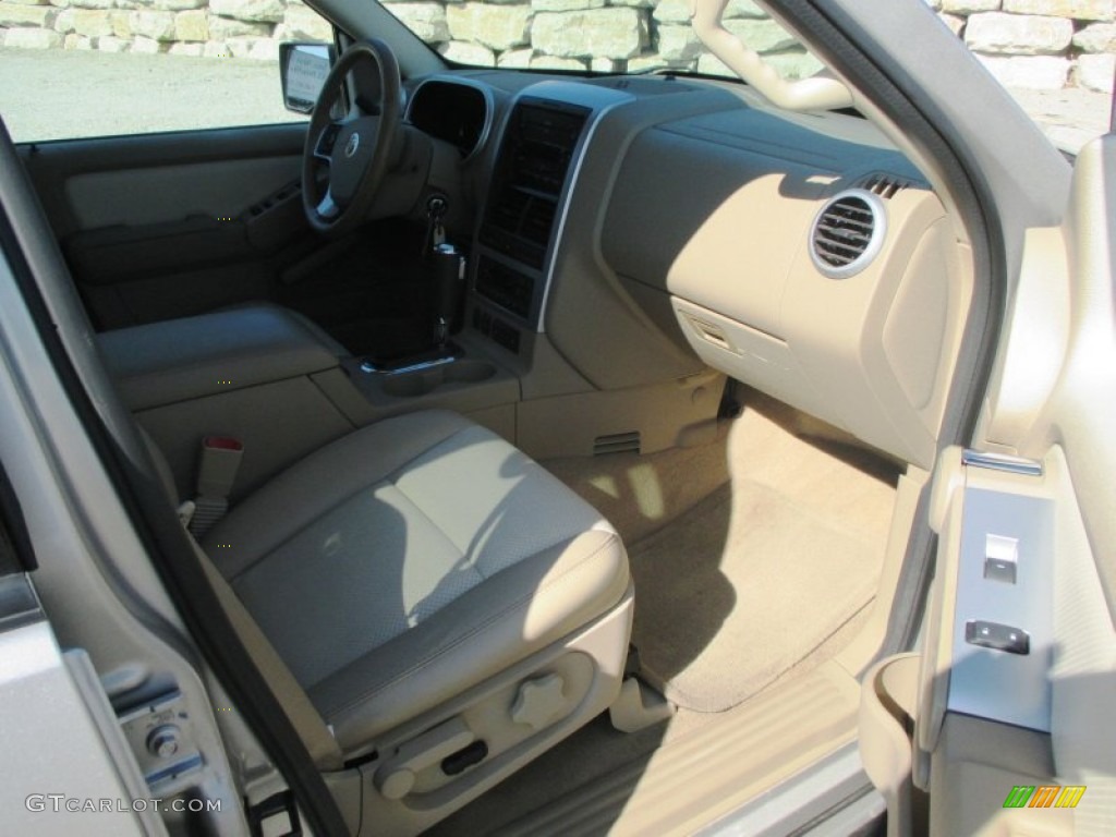 2007 Mountaineer Premier AWD - Silver Birch Metallic / Camel photo #30