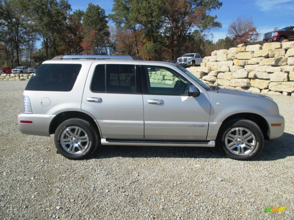 2007 Mountaineer Premier AWD - Silver Birch Metallic / Camel photo #34