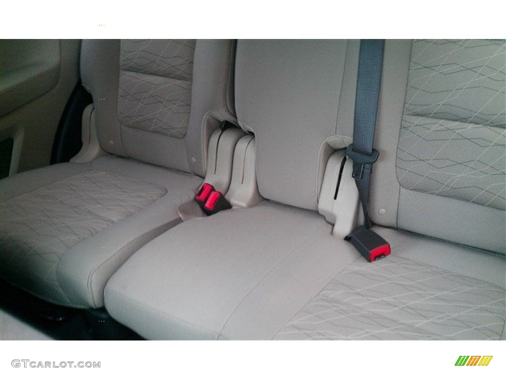 2015 Explorer FWD - Tuxedo Black / Medium Light Stone photo #19