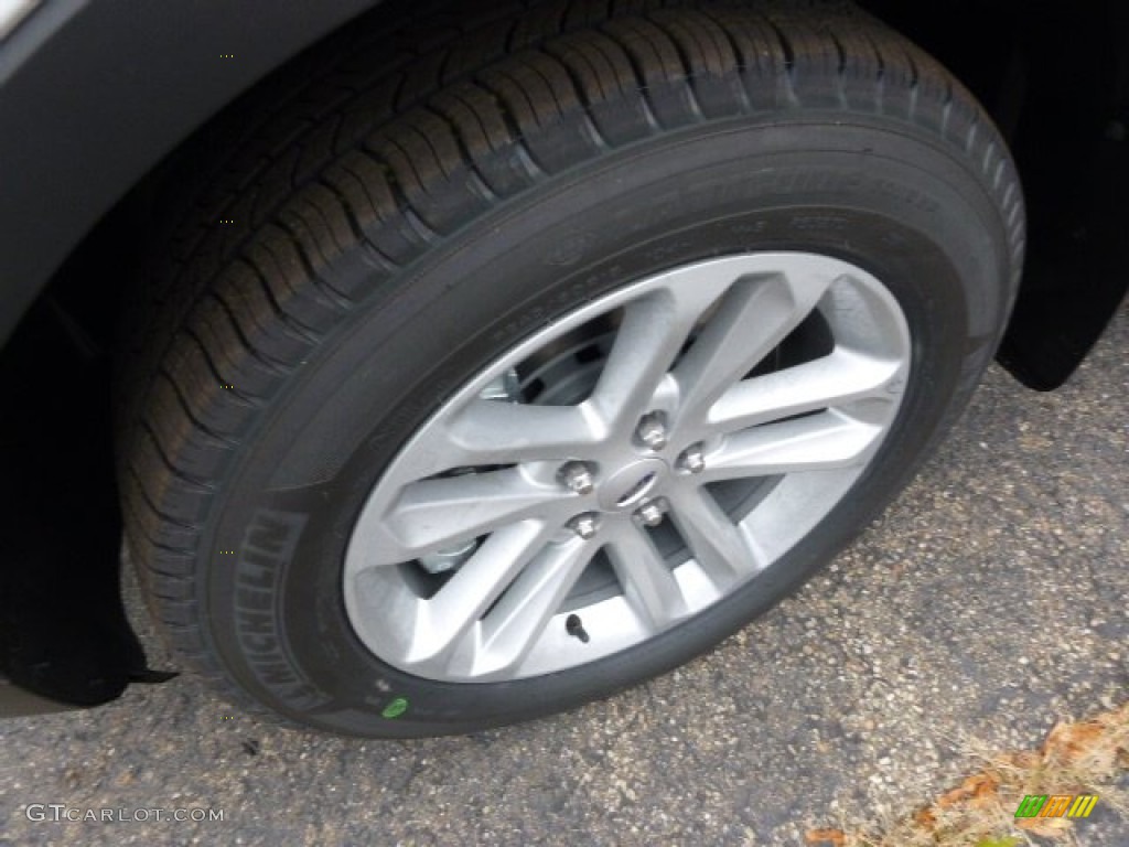 2015 Explorer XLT 4WD - Oxford White / Charcoal Black photo #5