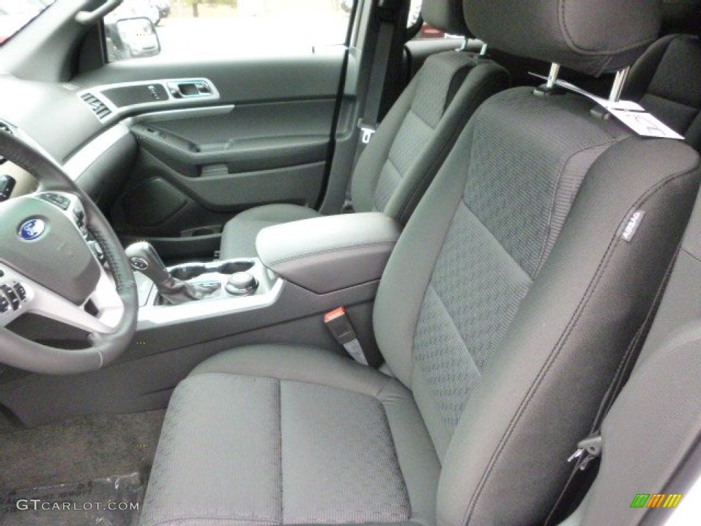2015 Explorer XLT 4WD - Oxford White / Charcoal Black photo #6