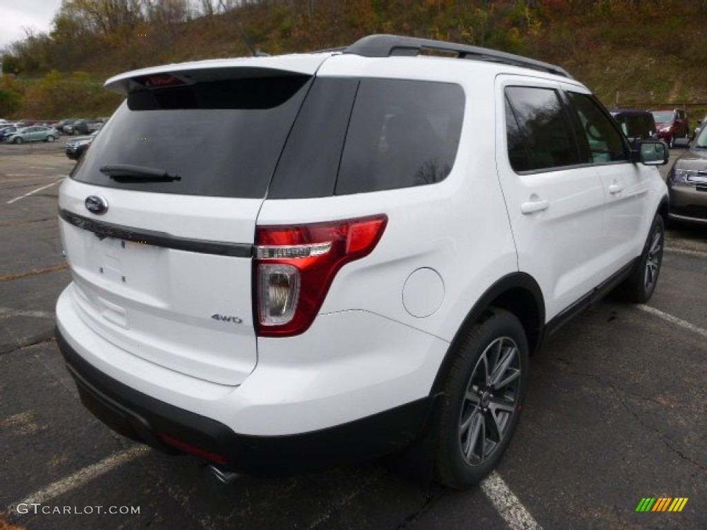 2015 Explorer XLT 4WD - Oxford White / Charcoal Black photo #2