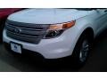 2015 Oxford White Ford Explorer FWD  photo #2