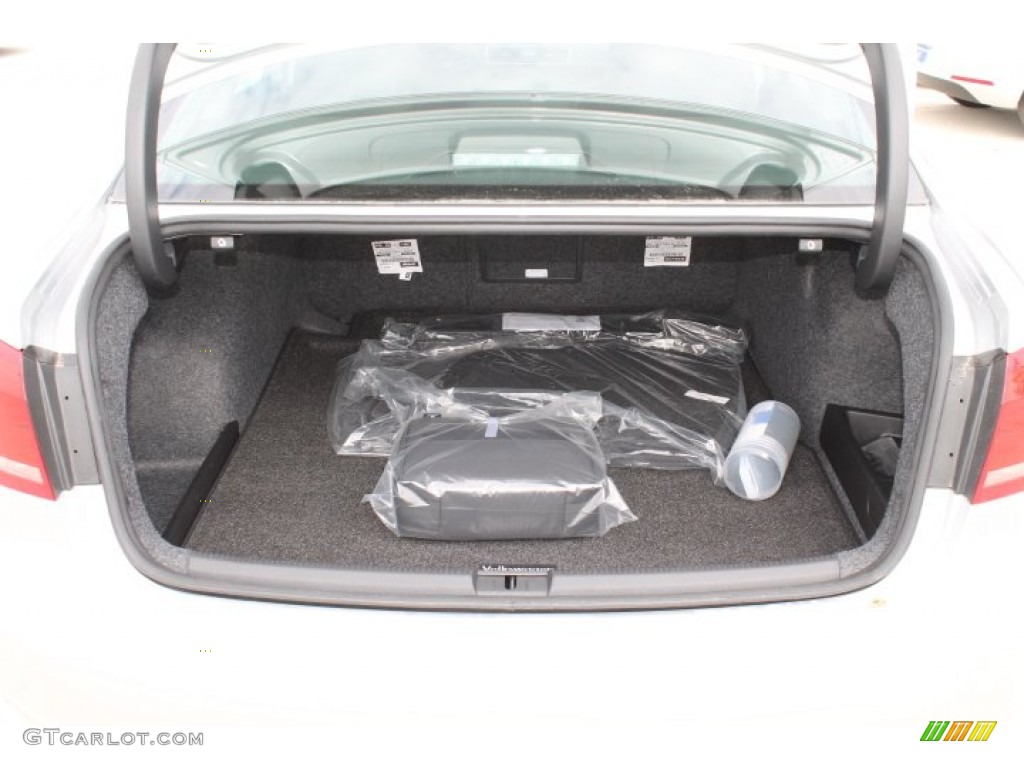 2015 Volkswagen Passat TDI SEL Premium Sedan Trunk Photo #98483685